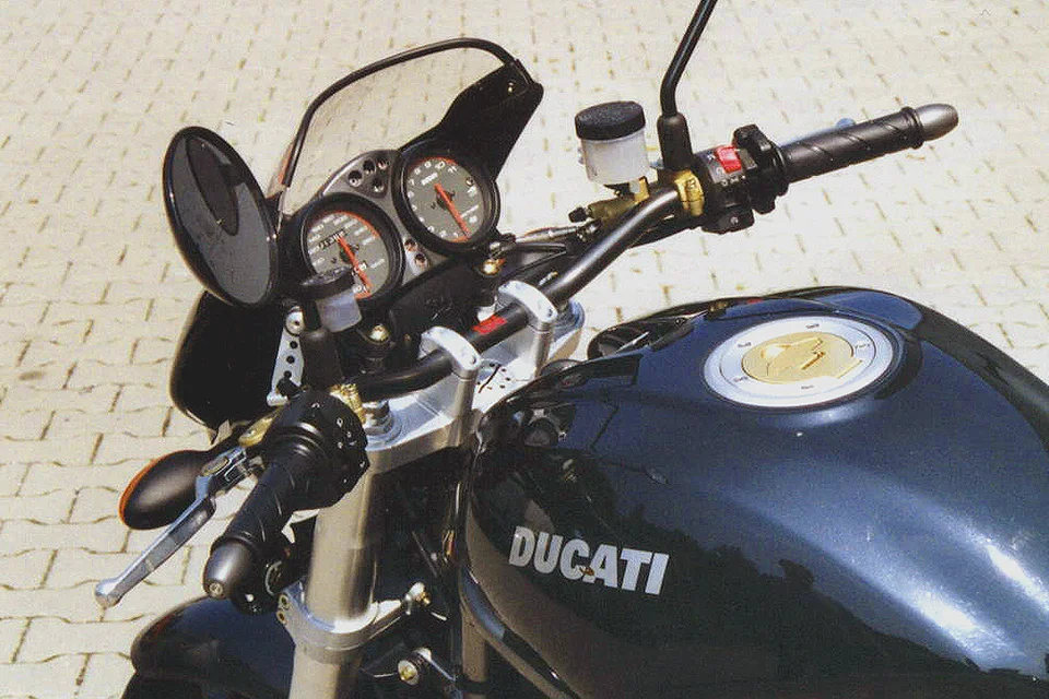 rwn-moto-1202606020548152006897